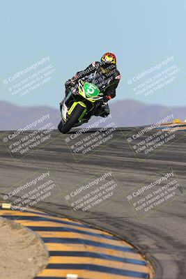 media/Feb-03-2024-SoCal Trackdays (Sat) [[767c60a41c]]/1-Turns 9 and 10 (940am)/